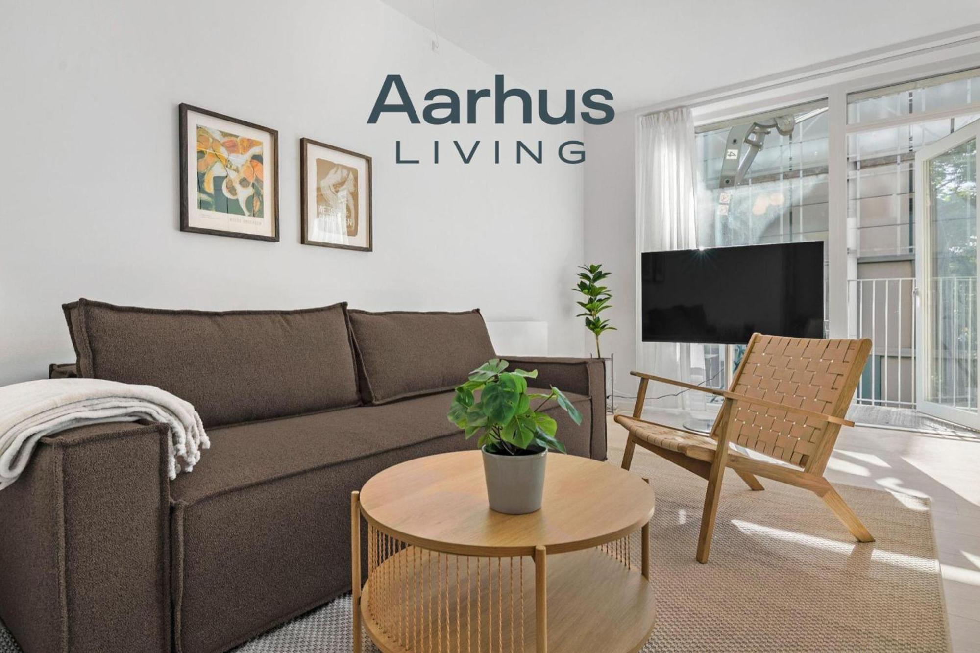 Inner City Grand Suite Århus Екстериор снимка